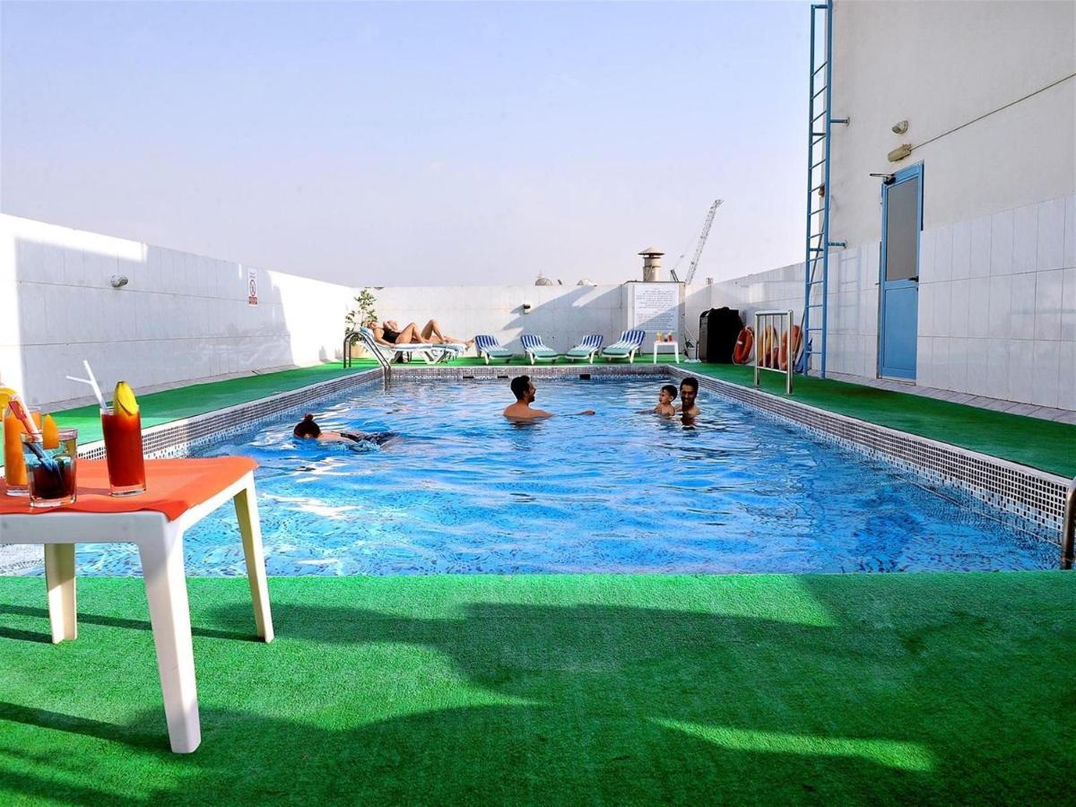 Signature Inn Hotel Deira Dubai Exterior photo